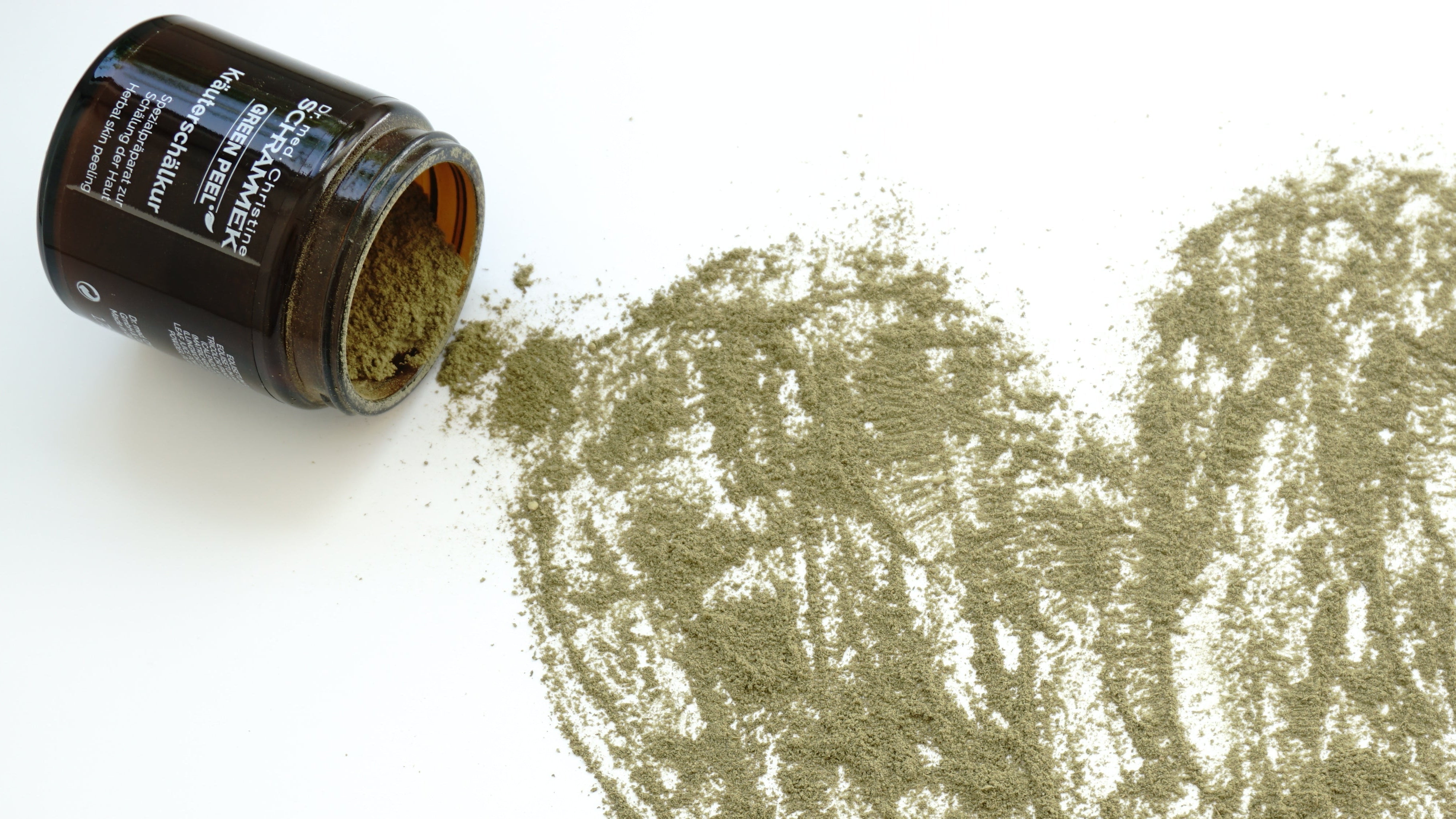 GREEN PEEL® vagy green peel? – Nem minden gyógynövényes hámlasztás ugyanaz
